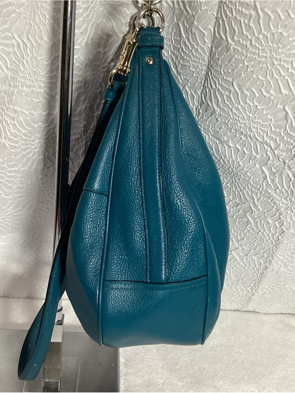 COACH Teal Pebbled Leather Harley East West Hobo Bag with Charm & Long Strap EUC - Picture 4 of 15